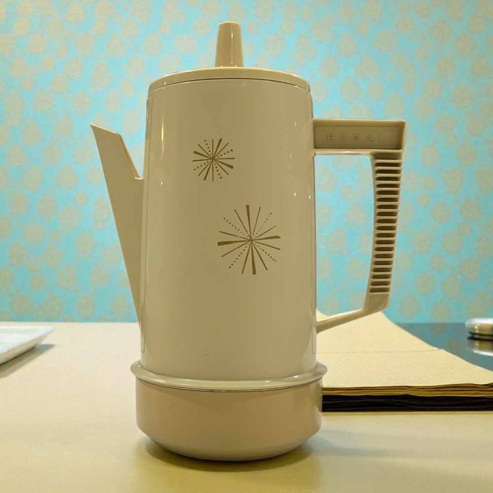 Vintage 60’s Regal Poly Perk 4 - 8 Cup Coffee Perculator